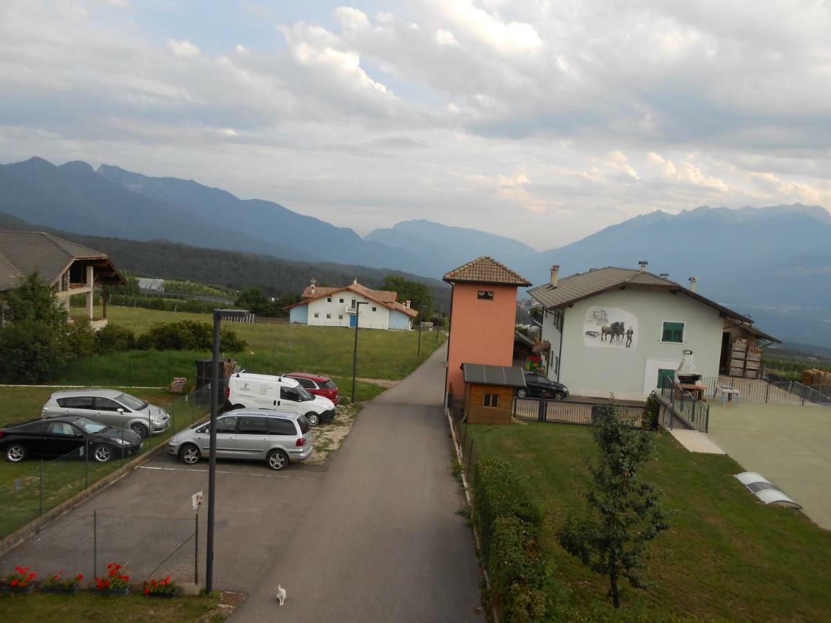 Casa Vacanze Fontana Coredo Kültér fotó